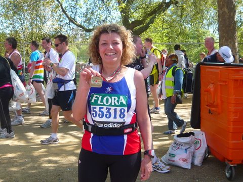 Isabelle 4h27:14 au Marathon de Londres … et les photos