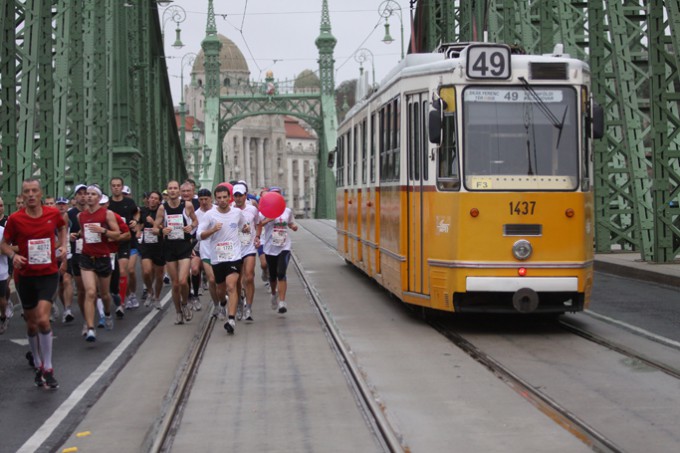 Marathon de Budapest : Chapeau Nathalie !